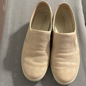 Women’s Leather ecco shoes - size 40 (9 US)